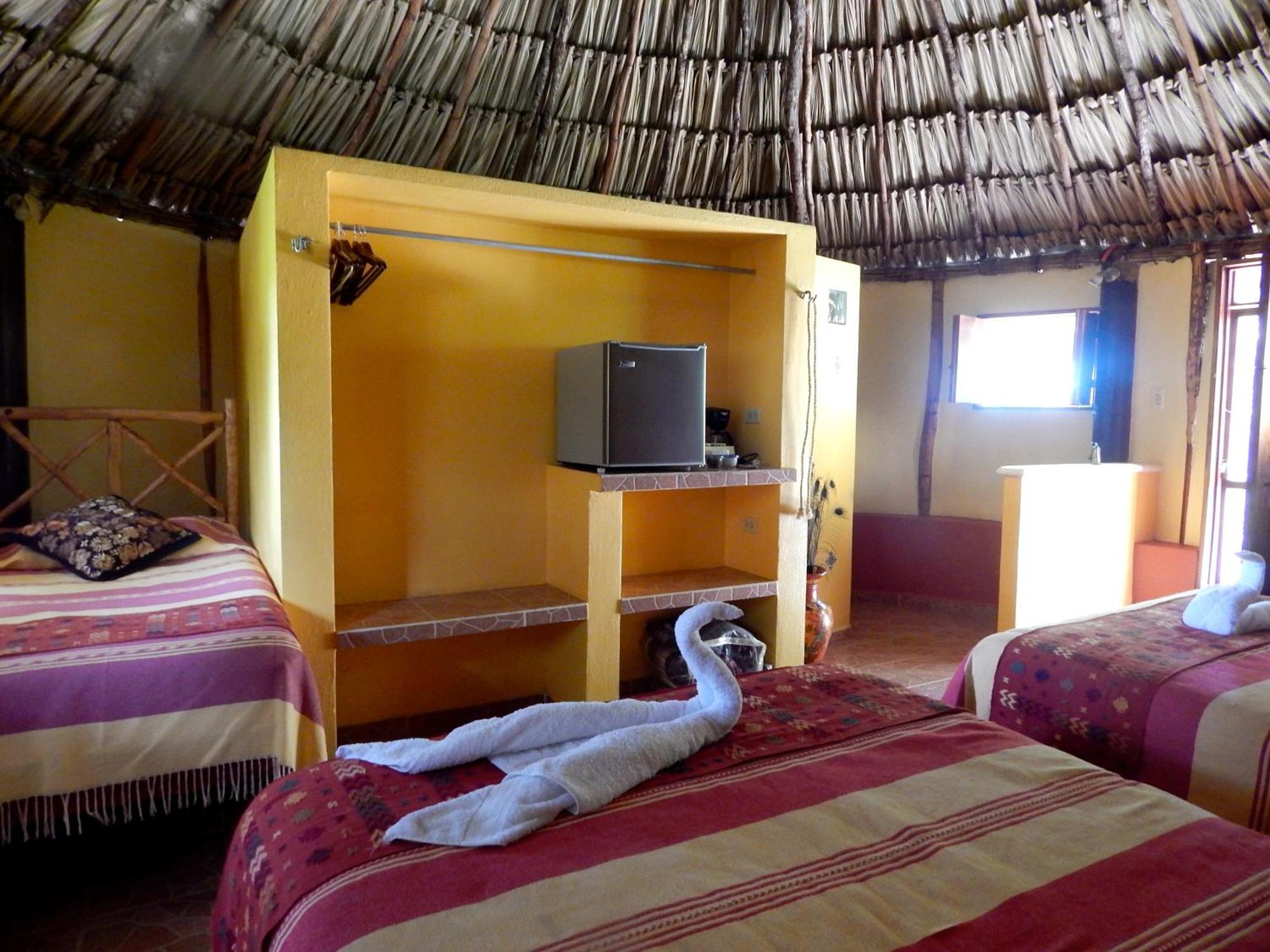 The Pickled Onion B&B And Restaurant Uxmal Санта-Элена Номер фото