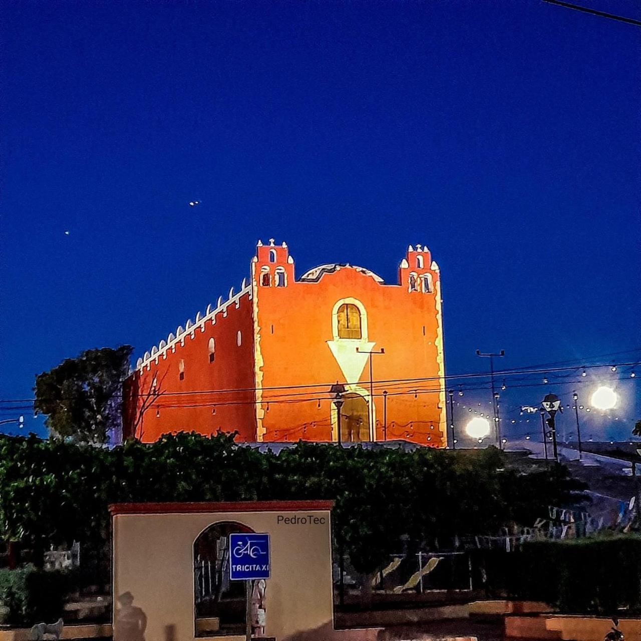 The Pickled Onion B&B And Restaurant Uxmal Санта-Элена Экстерьер фото